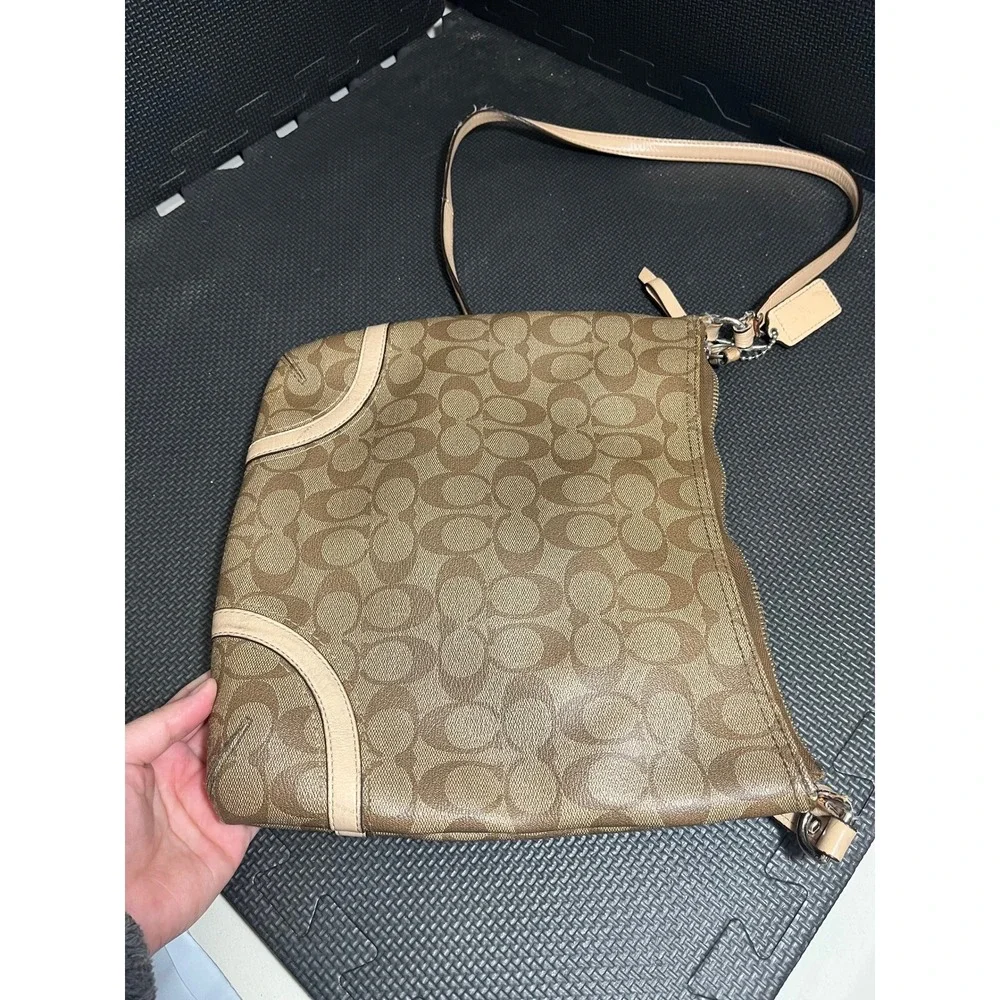Coach Signature Peyton File Shoulder/Crossbody‎ Bag Tan Cream #F18926 Womens